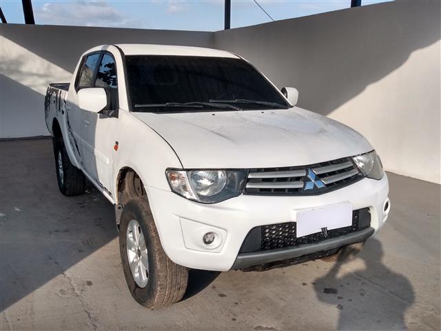 L200 TRITON 3.2 D  2013